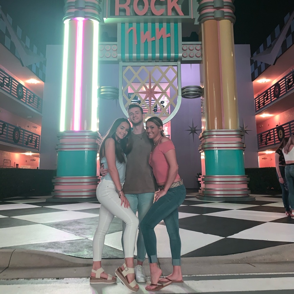 Meet your Posher, Sarah